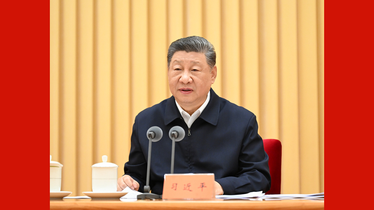 习近平出席全国卫生与健康大会并发表重要讲话